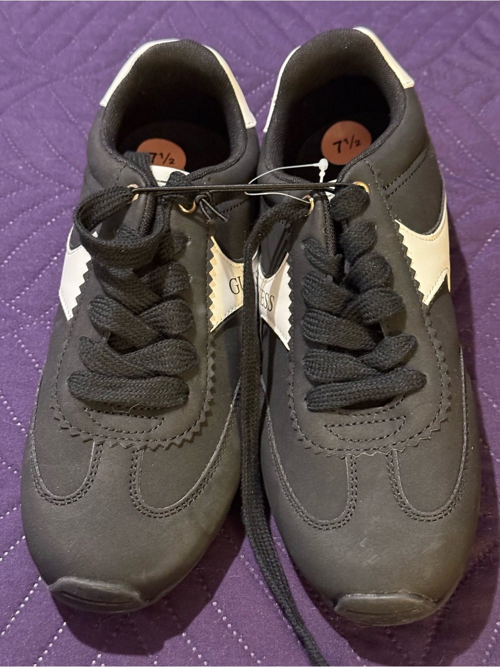 GUESS Black and White Men’s Low-Top Sneakers